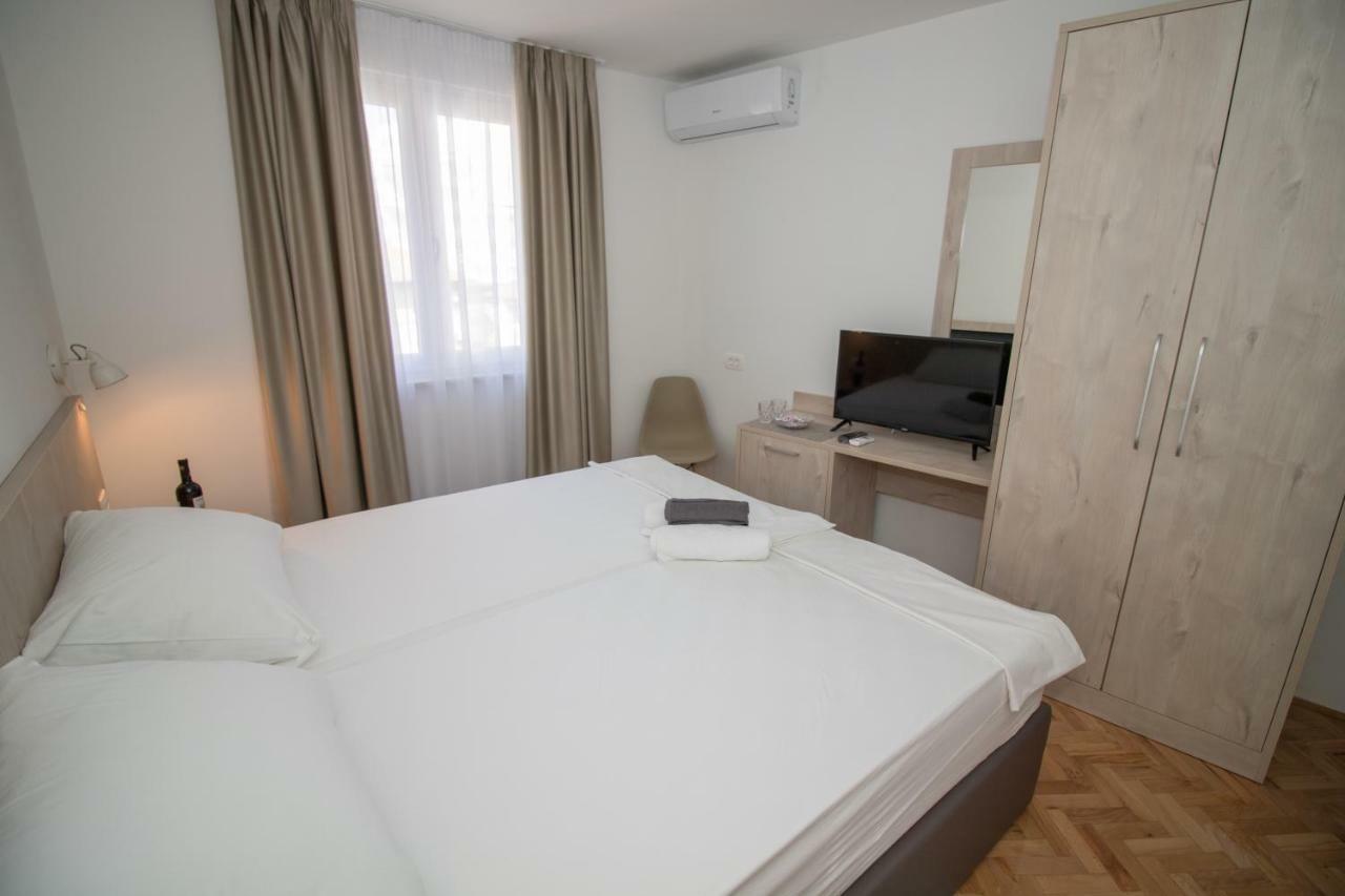 Ninas Apartments Мостар Экстерьер фото
